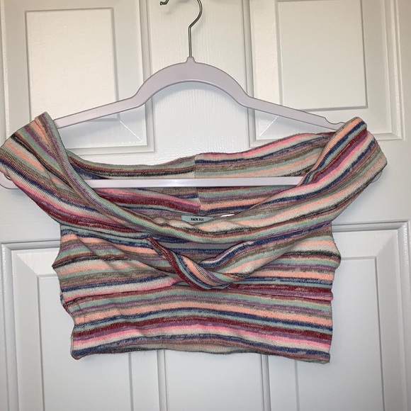 Urban Outfitters Tops - Kimchi Blue twist front multi-color top